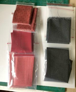 Lotes de telas para manualidades y miniaturas