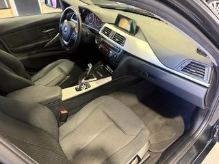 BMW Serie 3 318d Touring 105 kW (143 CV)