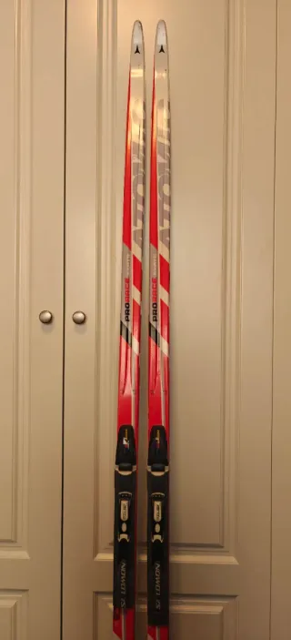 Esquís Atómic Pro Race Skate