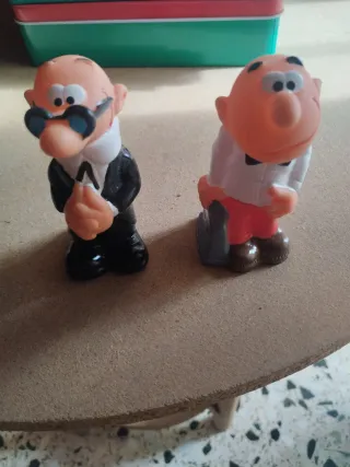 Figuras Mortadelo y Filemón