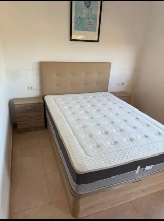 Canapés y colchones nuevos