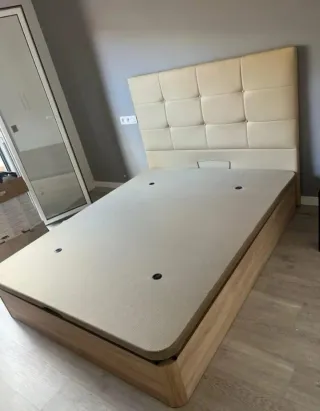 Canapés y colchones nuevos