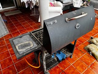 Barbacoa Negra Metal alice garden