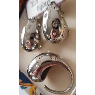 Parure BYS acciaio zirconi, orecchini, anello