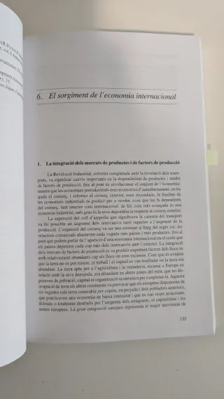 Introducció a la història econòmica mundial (3a...