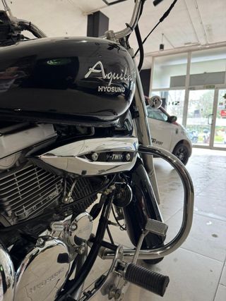 HYOSUNG AQUILA 125