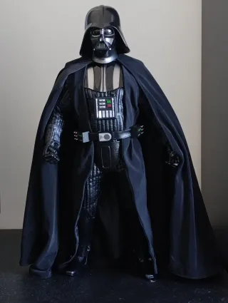 Figura hot toys: Darth Vader MMS279