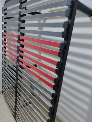 Somier de cama en perfecto estado con 7 patas