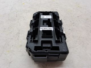 CAJA RELES / FUSIBLES BMW SERIE 1 LIM. (F20) (6)