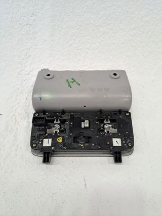 LUZ INTERIOR HYUNDAI I20 (6)