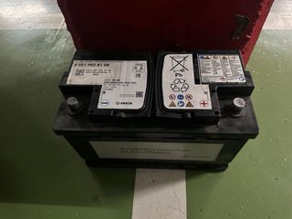 Batería Mercedes-Benz GenuineParts