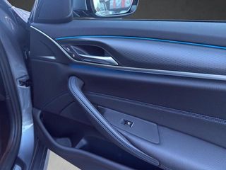 BMW Serie 5 530e 215 kW (292 CV)