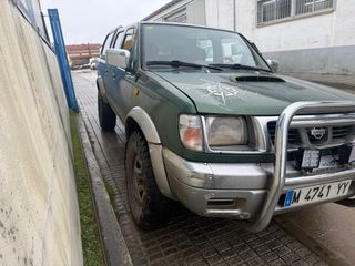 Nissan Navara 1999