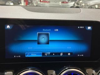 Mercedes-Benz GLA 200 120 kW (163 CV)