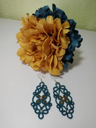 Pendientes artesanales encaje frivolité