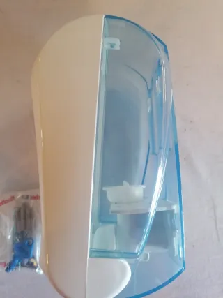 Dispenser sapone mani da muro