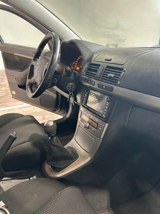 Toyota Avensis 2008