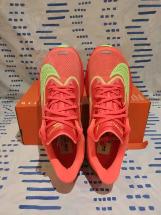 T. 40,5 Zapatillas Nike Zoom Fly 6