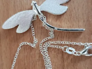 Collar y colgante libélula plata