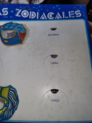 Expositor Kiosko Vintage Gafas Zodiacales