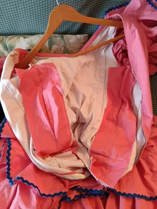 Vestido flamenco niña volantes coral