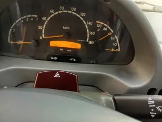 Mercedes-Benz Sprinter 2003