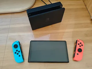Nintendo Switch OLED + MicroSD 128gb + Accesorios