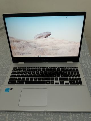 ASUS Chromebook CX1 (CX1500 series)