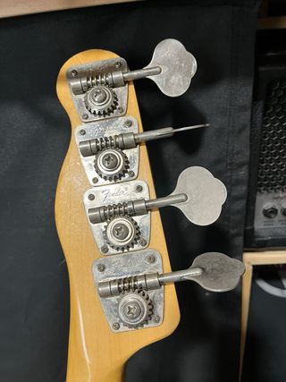 Bajo Fender Telecaster 1974 2 pastillas
