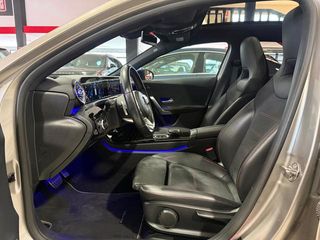 Mercedes-Benz Clase A 180 100 kW (136 CV)