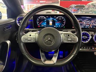 Mercedes-Benz Clase A 180 100 kW (136 CV)