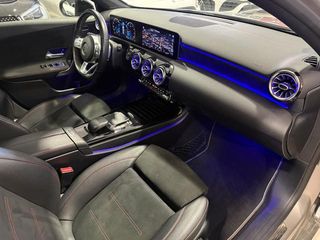 Mercedes-Benz Clase A 180 100 kW (136 CV)