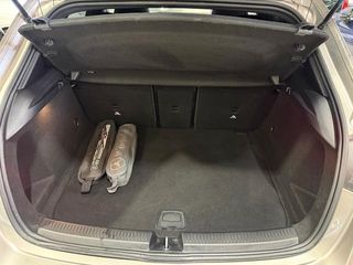 Mercedes-Benz Clase A 180 100 kW (136 CV)