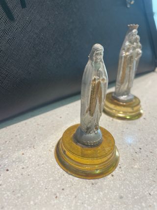 2 Figuras Virgen María y Niño