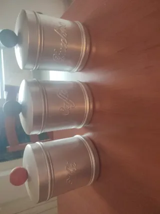 Tris barattoli alluminio per conservare