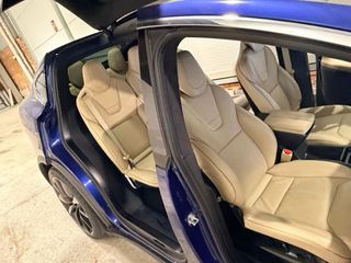 Tesla Model X 2018