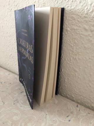 Criaturas despiadadas (Reinas y Monstruos 1) (S...