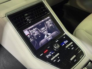 Porsche Panamera 4 E-Hybrid 340 kW (462 CV)