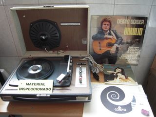 Tocadiscos Vintage COSMO Restaurado Funcionando