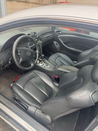 Mercedes-Benz  CLK 2004