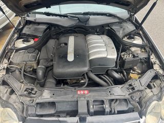 Mercedes-Benz  CLK 2004