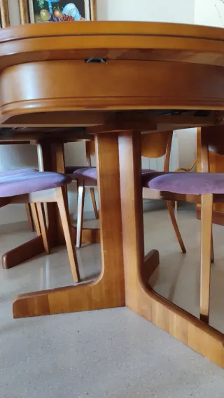 Mesa comedor ovalada madera + 6 sillas