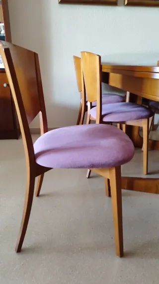 Mesa comedor ovalada madera + 6 sillas