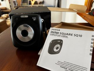 Cámara Fujifilm Instax Square SQ10 Negra