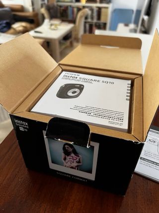 Cámara Fujifilm Instax Square SQ10 Negra