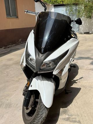 Kymco Grand Dink 125cc Blanca