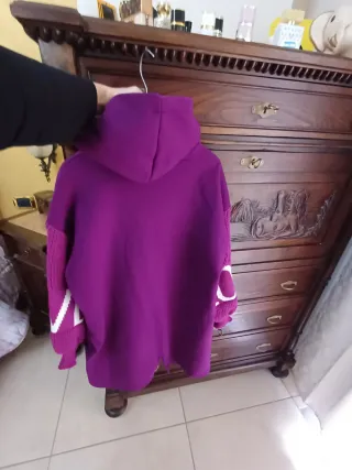 Cappottino in lana viola e bianco