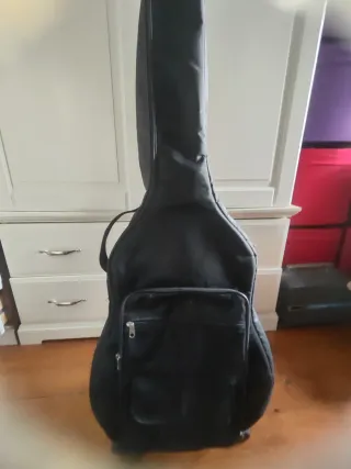 Guitarra Electroacústica Crafter Zurd@s