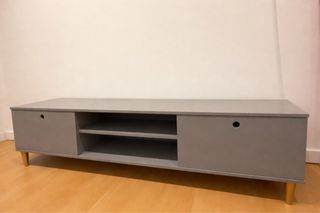 Mobile TV soggiorno grigio in legno