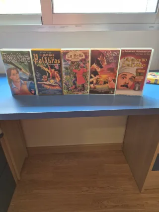 Lote 5 Películas VHS Infantiles Disney